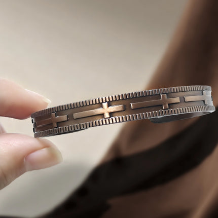 Magicfad Adjustable Magnetic Copper Bracelet - A Timeless Traditional Accessory