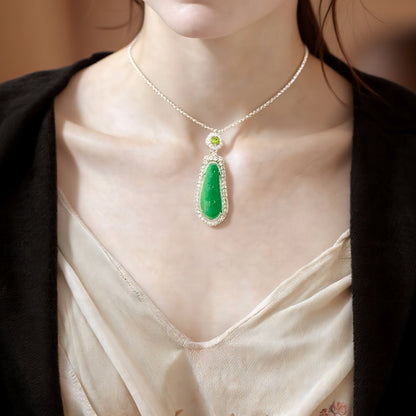 Magicfad Green Jade Necklace