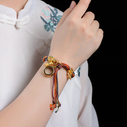 Magicfad Tibetisches Om Mani Padme Hum Traumfänger-Reinkarnationsknoten-Armband - Ein Symbol der Verbindung und Kontinuität