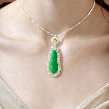 Magicfad Green Jade Necklace
